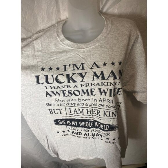 I’m A Lucky Man I Have A Freaking Awesome Wife Men’s Graphic T-Shirt Grey XL - Picture 10 of 11